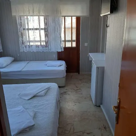 Hotel Adali