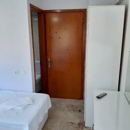 Adali Hotel Side