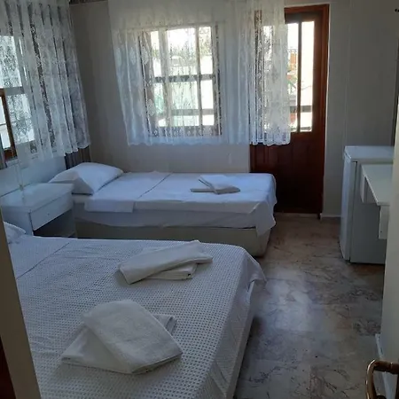 Hotel Adali
