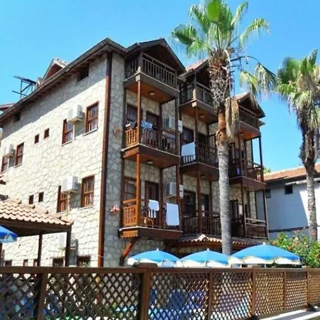 Hotel Adali